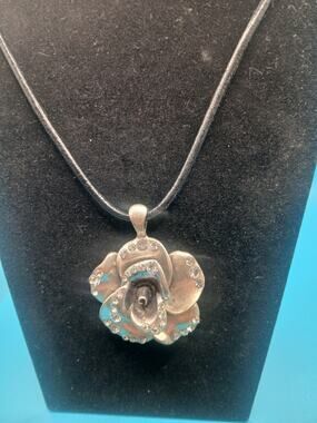 Vintage Pewter 2-in Rose Medallion You And I Brand